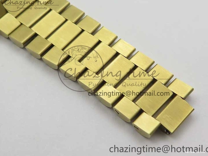 0116 Day-Date 40mm 228239 BP New Dial Version 904 YG Silver Roman Markers Dial on SS President Bracelet A Popular 2806